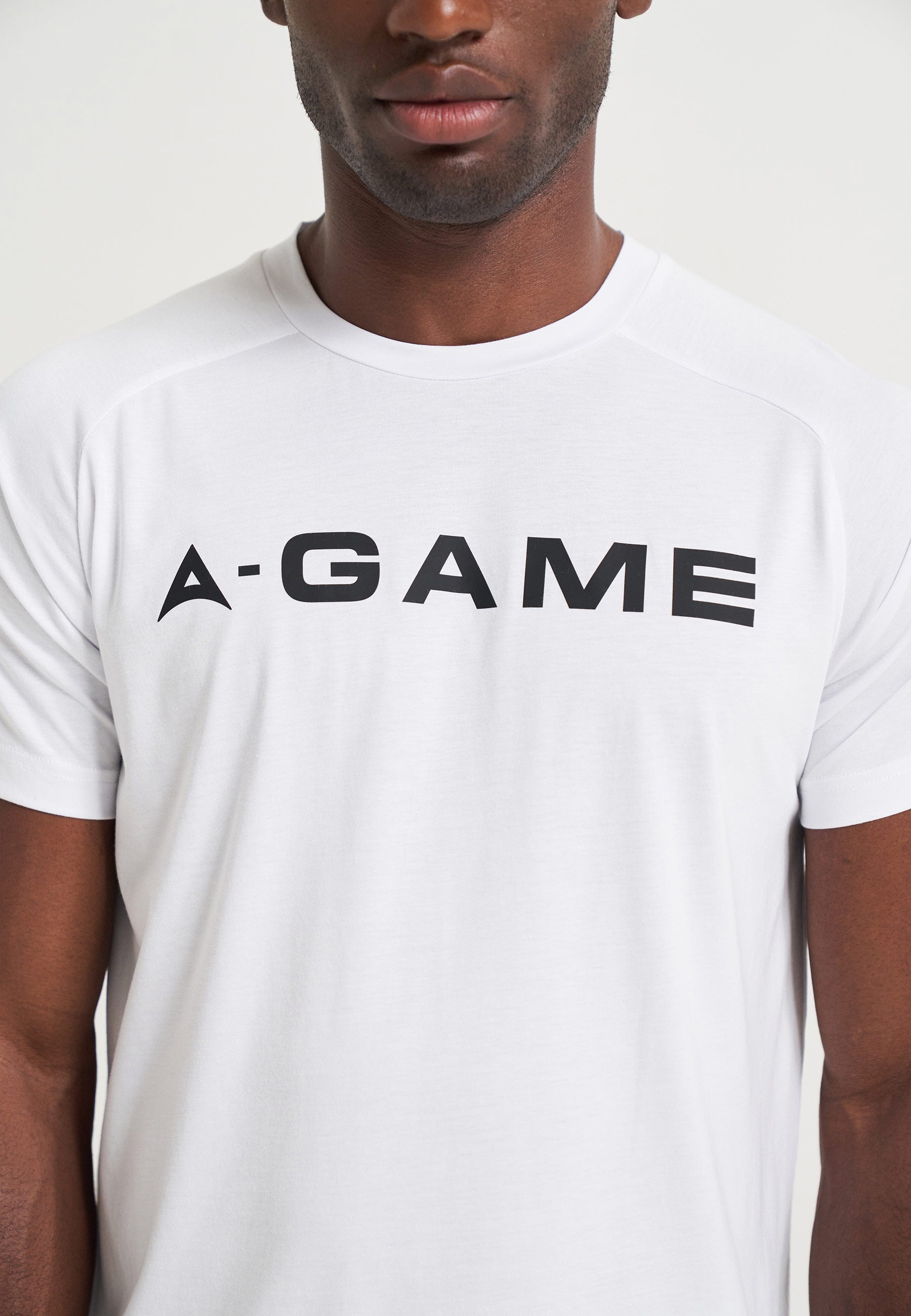 T-shirt da uomo con logo grafico Bring Your A-Game - bianca